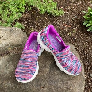 Sketchers Go Walk Air Cooled Goga Mat shoes